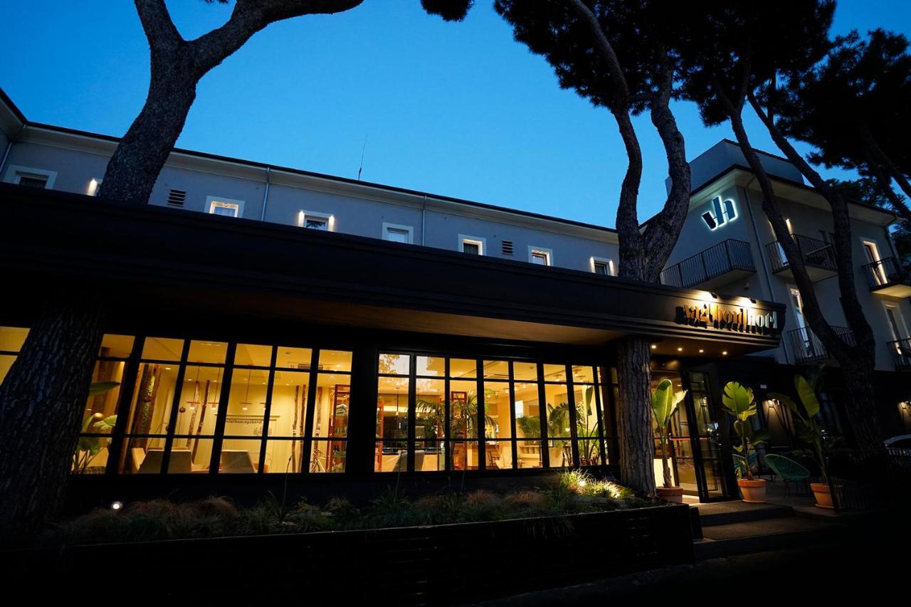 Hotel Vagabond Riccione Esterno foto