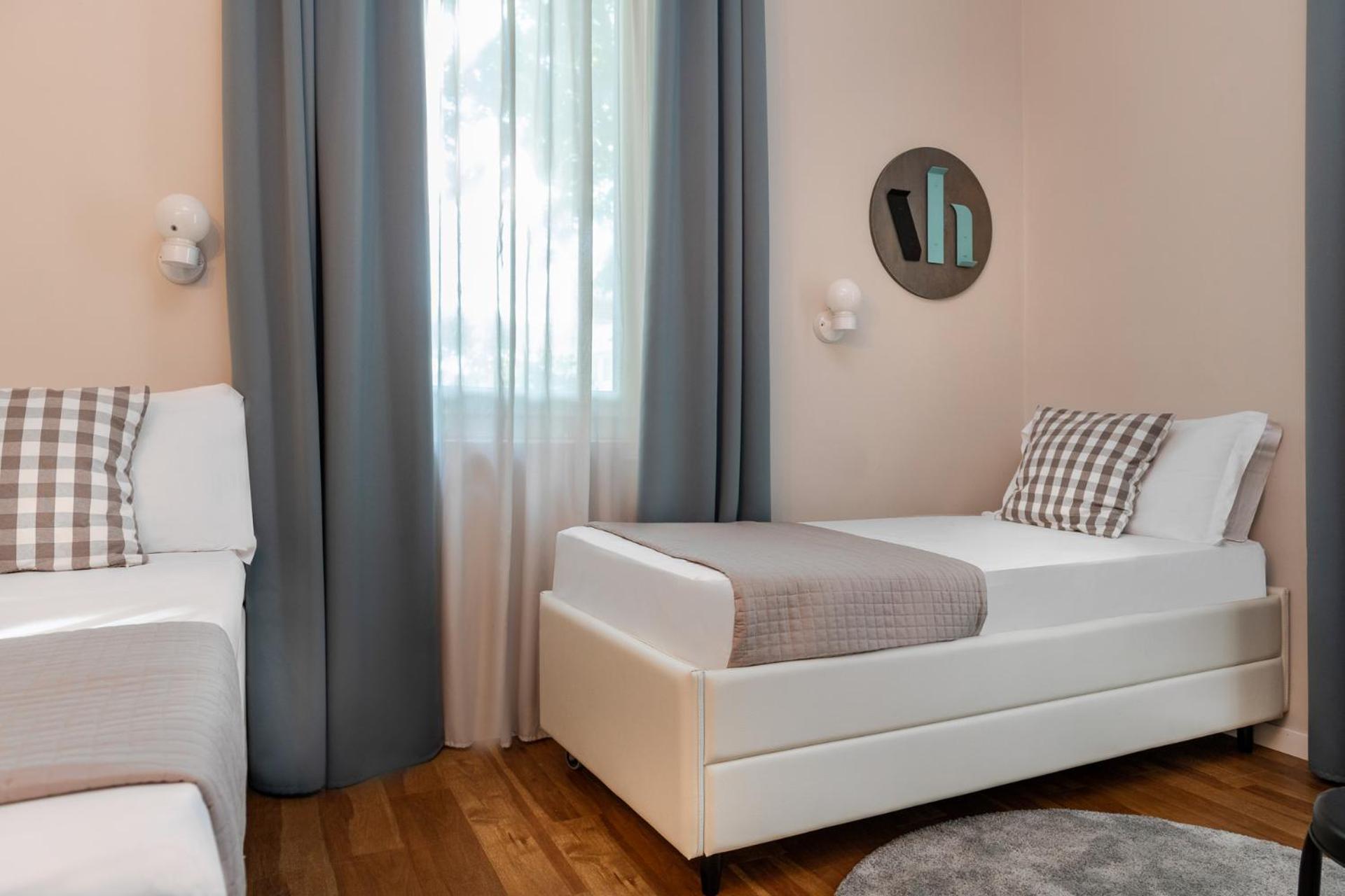 Hotel Vagabond Riccione Esterno foto